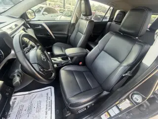 Toyota RAV4 Limited AWD 2018