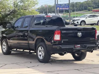 2023 RAM 1500 Big Horn 4x4 Quad Cab Caja Grande de 6'4"
