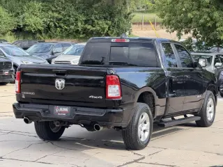 2023 RAM 1500 Big Horn 4x4 Quad Cab Caja Grande de 6'4"