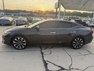 Nissan Maxima 4dr Sdn 2016 3.5 SR