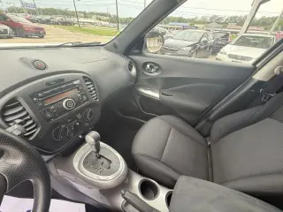 Nissan Juke 2014 5p Wgn CVT S tracción en todas las ruedas