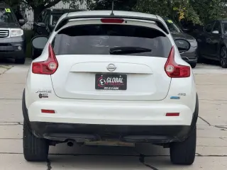Nissan Juke 2014 5p Wgn CVT S tracción en todas las ruedas