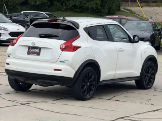 Nissan Juke 2014 5p Wgn CVT S tracción en todas las ruedas