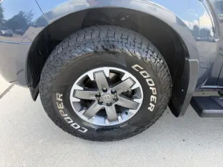 Nissan Frontier Cabina Extendida 4x4 PRO-4X Auto 2020