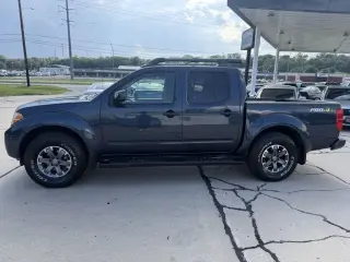 Nissan Frontier Cabina Extendida 4x4 PRO-4X Auto 2020