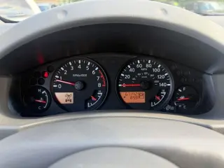 Nissan Frontier 4WD Cabina de Tripulantes Larga Automático SV 2016