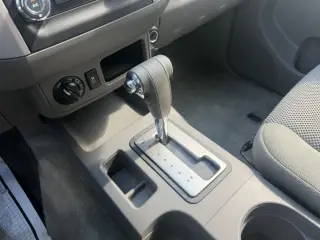 Nissan Frontier 4WD Cabina de Tripulantes Larga Automático SV 2016