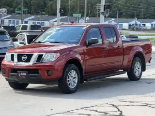 Nissan Frontier 4WD Cabina de Tripulantes Larga Automático SV 2016