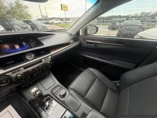 Lexus ES 350 Sedán 2015