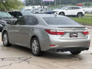 Lexus ES 350 Sedán 2015