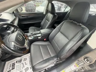 Lexus ES 350 Sedán 2015