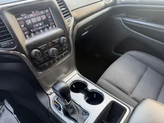 Jeep Grand Cherokee Laredo E 4WD 2021