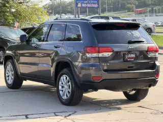 Jeep Grand Cherokee Laredo E 4WD 2021