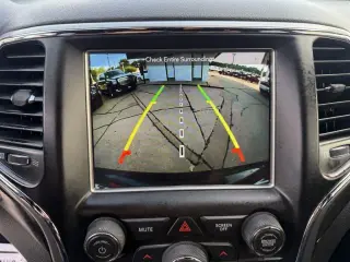 Jeep Grand Cherokee Laredo 4WD 2018