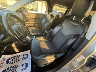 Jeep Compass Latitude 4WD 2021