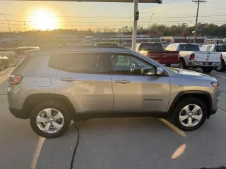 Jeep Compass Latitude 4WD 2021