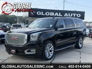 2017 GMC Yukon XL Denali 4WD