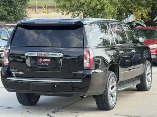 2017 GMC Yukon XL Denali 4WD