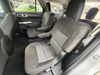 Ford Explorer XLT 4WD 2023