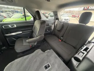 Ford Explorer XLT 4WD 2023