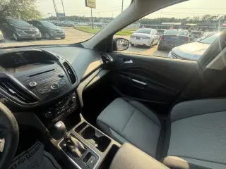 Ford Escape SE 2017 FWD