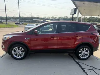 Ford Escape SE 2017 FWD