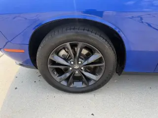Dodge Challenger SXT 2022 con tracción en todas las ruedas