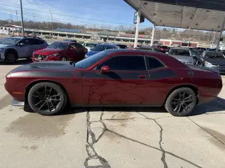 Dodge Challenger R/T SCAT Pack 2021