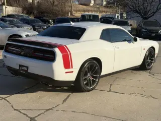 Dodge Challenger R/T Scat Pack RWD 2021
