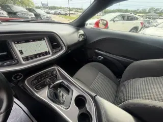 Dodge Challenger GT AWD 2019
