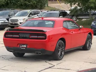 Dodge Challenger GT AWD 2019
