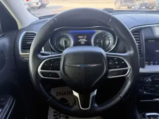 Chrysler 300 Touring AWD 2018