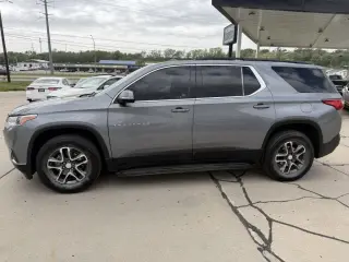 2020 Chevrolet Traverse AWD 4p LT de tela con 1LT
