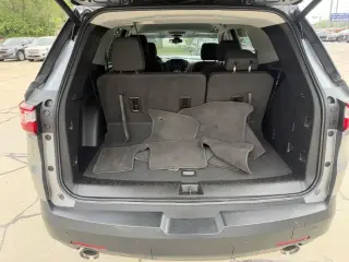 2020 Chevrolet Traverse AWD 4p LT de tela con 1LT