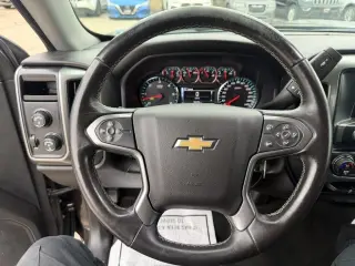 Chevrolet Silverado 1500 4WD Doble Cab 143.5" LT con 1LT de 2018