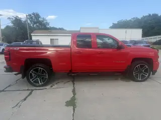 Chevrolet Silverado 1500 LT Cab Doble Extra 4x4 2017