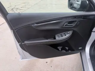 Chevrolet Impala 4p Sdn Premier 2017 con 2LZ