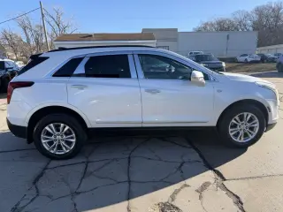 Cadillac XT5 AWD 2021 4p Lujo