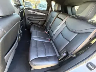 Cadillac XT5 AWD 2021 4p Lujo