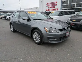 2017 Volkswagen Golf TSI S