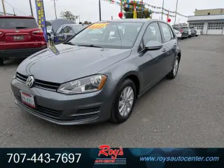 2017 Volkswagen Golf TSI S