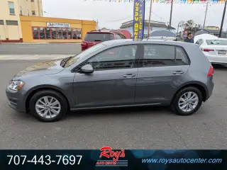 2017 Volkswagen Golf TSI S