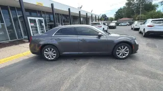 Chrysler 300 2020