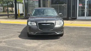 Chrysler 300 2020