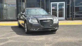 Chrysler 300 2020