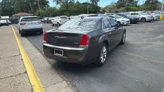 Chrysler 300 2020