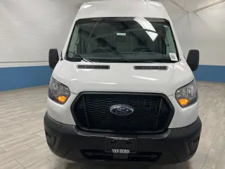 2023 Ford Transit-250