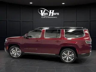 2022 Jeep Grand Wagoneer