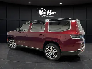 2022 Jeep Grand Wagoneer