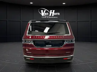 2022 Jeep Grand Wagoneer